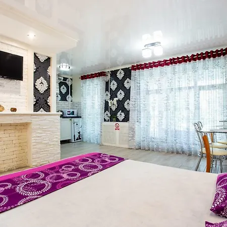 Studio On Oliinyka Street Mykolaiv Exterior photo